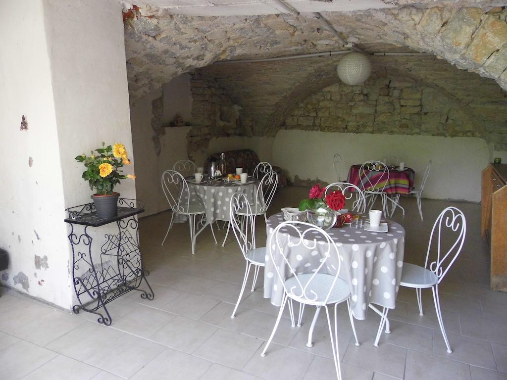 La Mais'Ange Berrias-et-Casteljau ภายนอก รูปภาพ