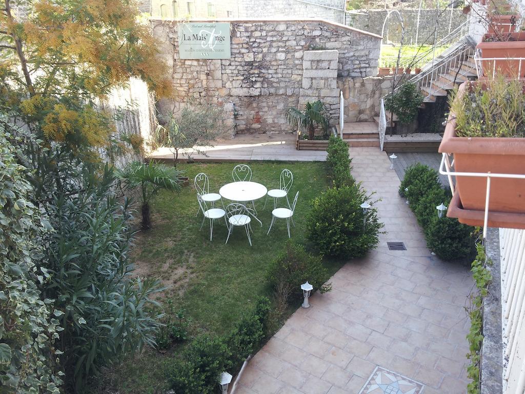 La Mais'Ange Berrias-et-Casteljau ภายนอก รูปภาพ